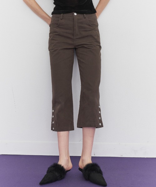 Rohwel(ローウェル)の「Side Snap Flare Capri Pants / サイドスナップフレアカプリパンツ(その他パンツ・レディース・カーキ/ブラック・FREE)」の16枚目の写真