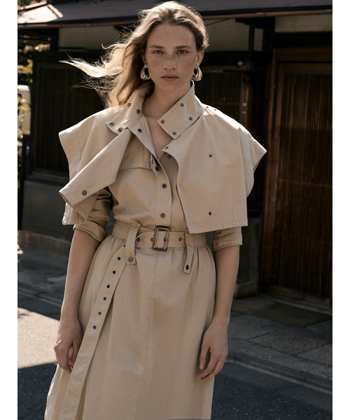 Banana Republic(バナナリパブリック)の「コットンツイル ユーティリティ トレンチドレス(ワンピース・レディース・アイボリー・L/M/S/XS)」の5枚目の写真