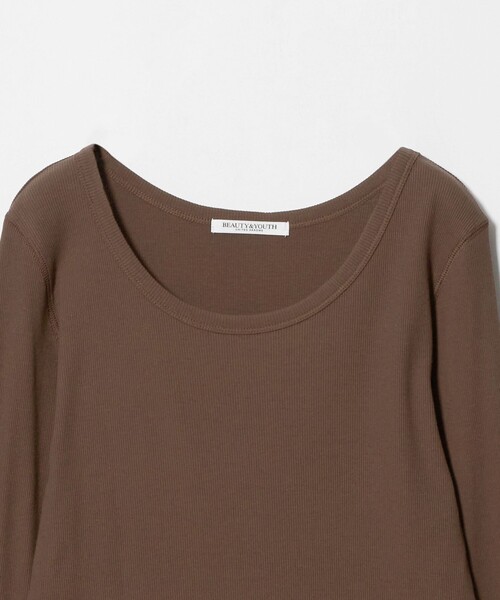 BEAUTY&YOUTH UNITED ARROWS(ビューティーアンドユースユナイテッドアローズ)の「コットンリブ クルーネック ロングスリーブ(Tシャツ/カットソー・レディース・ブラック/ブラウン系/オフホワイト・FREE)」の5枚目の写真