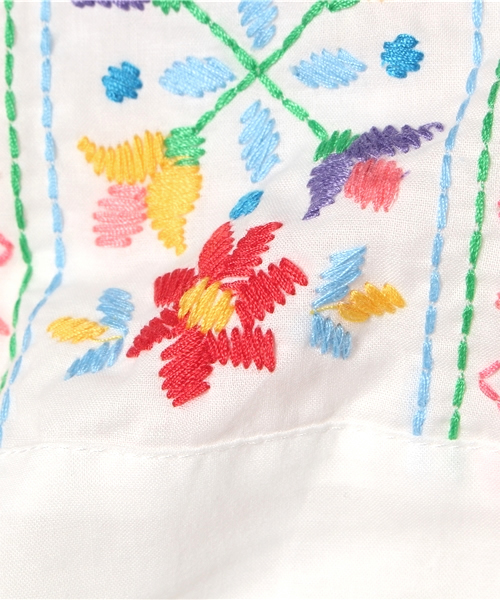 GLOBAL WORK(グローバルワーク)の「【キッズ】ハナシシュウプルオーバーノースリーブ/724018(シャツ/ブラウス・キッズ・ホワイト/その他1/ライトピンク・SMALL/X-LARGE/MEDIUM/LARGE)」の4枚目の写真