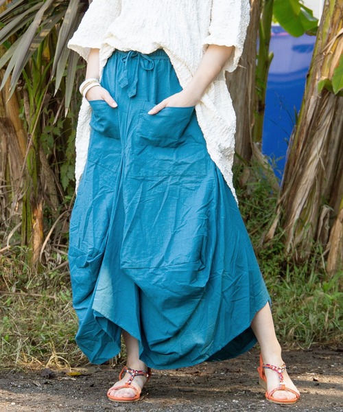 チャイハネ(チャイハネ)の「【チャイハネ】yul 無地シンプル変形スカート(スカート・レディース・ブラック/カーキ/ブルー/ナチュラル・FREE)」の4枚目の写真