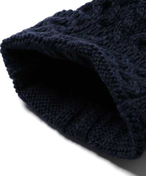 SHIPS（シップス）の「HIGHLAND 2000:ケーブル ニットキャップ（ニットキャップ/ビーニー・キッズ・ネイビー/オフホワイト/グレー系その他・ONE SIZE）」の5枚目の写真