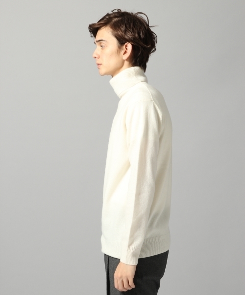 HARE（ハレ）の「【洗えるニット】カシミヤタートルネックニット(HARE)（ニット/セーター・メンズ・ブラック/オフホワイト/グレー・MEDIUM/SMALL）」の7枚目の写真