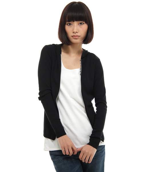 UNITED ARROWS（ユナイテッドアローズ）の「UAB C MARU ZIP PARKA（パーカー・レディース・オフホワイト/ブラック/ベージュ/ロイヤルブルー・フリー）」の9枚目の写真