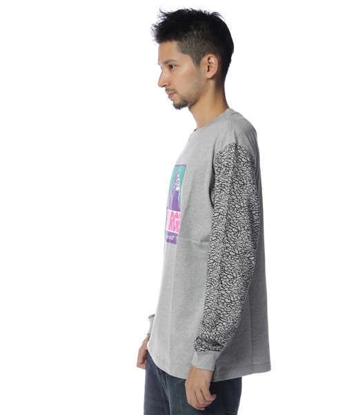 XLARGE（エクストララージ）の「L/S TEE CRACKED SLEEVE（Tシャツ/カットソー・メンズ・ホワイト/アッシュグレー/ブラウン/グリーン/レッド・SMALL/MEDIUM/LARGE/X-LARGE）」の6枚目の写真