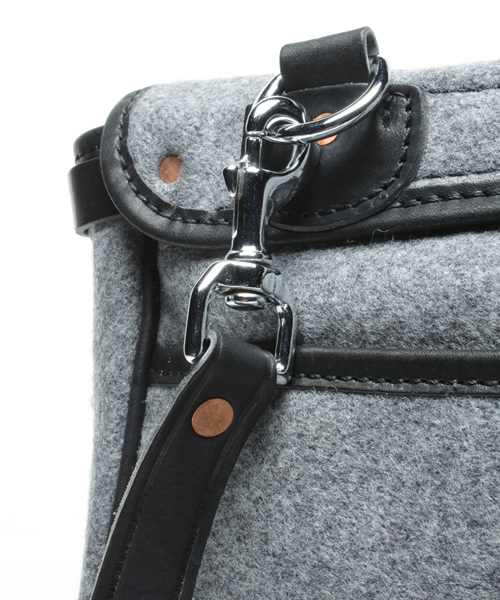 SHIPS（シップス）の「YUKETEN: MAILMAN BAG（ショルダーバッグ）」 - WEAR