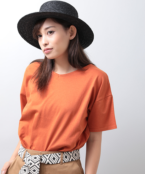 Denime(ドゥニーム)の「2WAYベーシックカットソー(Tシャツ/カットソー・レディース・ダークオレンジ/カーキ/ブラック/レッド/ホワイト/ライトパープル・FREE)」の6枚目の写真