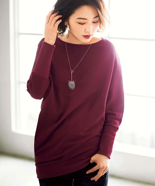 GeeRA(ジーラ)の「フェイクネックレス付アシメデザイントップス(Tシャツ/カットソー・レディース・ブラック/ベージュ/ボルドー・MEDIUM/X-LARGE/LARGE)」の1枚目の写真