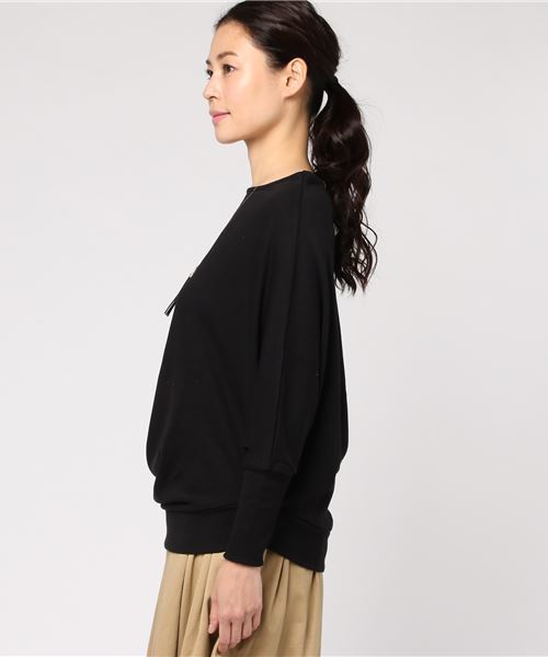 GeeRA(ジーラ)の「フェイクネックレス付アシメデザイントップス(Tシャツ/カットソー・レディース・ブラック/ベージュ/ボルドー・MEDIUM/X-LARGE/LARGE)」の10枚目の写真