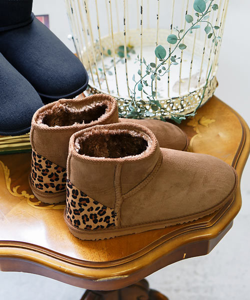 KOBE LETTUCE（コウベレタス）の「ミニ丈ムートンブーツ（ブーツ・レディース・ブラック系その他/ブラウン/ベージュ/ブラック/チャコールグレー/ピンク/イエロー系その他/キャメル/ネイビー/レッド系その他/ブラック系その他2/ピンク系その他/ブラウン系その他/グリーン系その他/ブラック系その他3/グレー系/ブラック系/イエロー系・LL/M/S/L）」の15枚目の写真