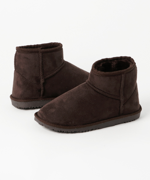 KOBE LETTUCE（コウベレタス）の「ミニ丈ムートンブーツ（ブーツ・レディース・ブラック系その他/ブラウン/ベージュ/ブラック/チャコールグレー/ピンク/イエロー系その他/キャメル/ネイビー/レッド系その他/ブラック系その他2/ピンク系その他/ブラウン系その他/グリーン系その他/ブラック系その他3/グレー系/ブラック系/イエロー系・LL/M/S/L）」の9枚目の写真