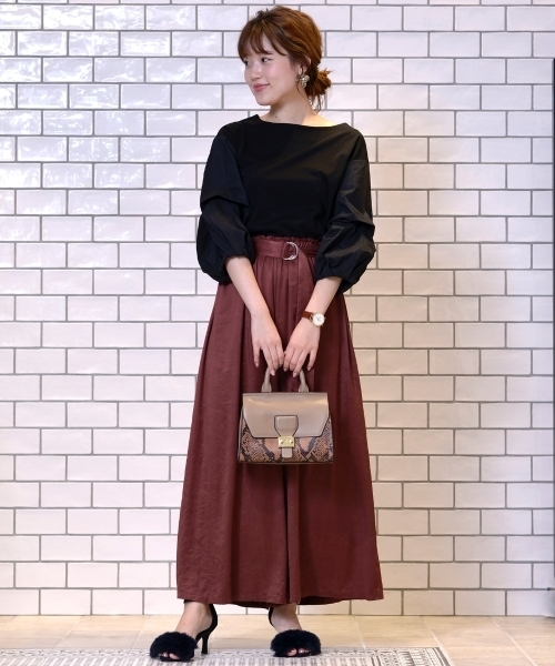 le.coeur blanc（ルクールブラン）の「クチュールスエードワイドパンツ（その他パンツ・レディース・レンガ/キャメル/ネイビー・MEDIUM）」の6枚目の写真