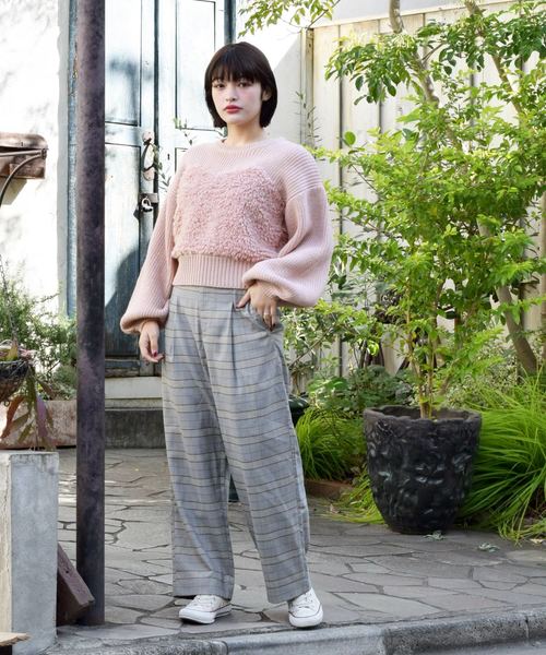 w closet（ダブルクローゼット）の「ハイウエストチェック柄タックパンツ（その他パンツ・レディース・ブラウン/グレー・FREE）」の3枚目の写真