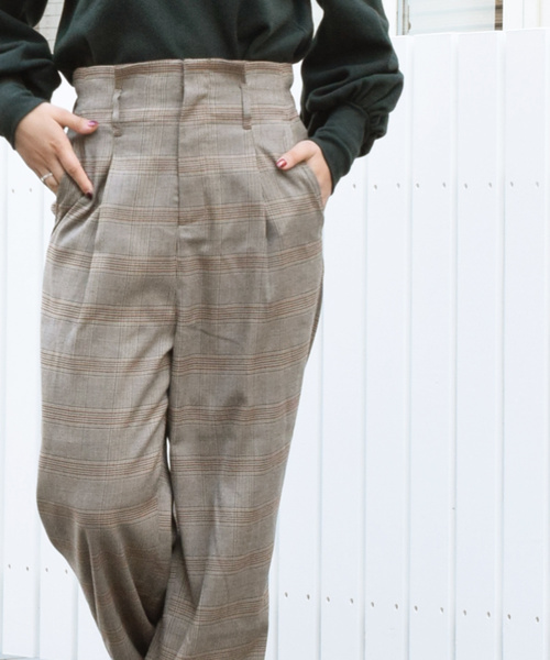 w closet（ダブルクローゼット）の「ハイウエストチェック柄タックパンツ（その他パンツ・レディース・ブラウン/グレー・FREE）」の9枚目の写真