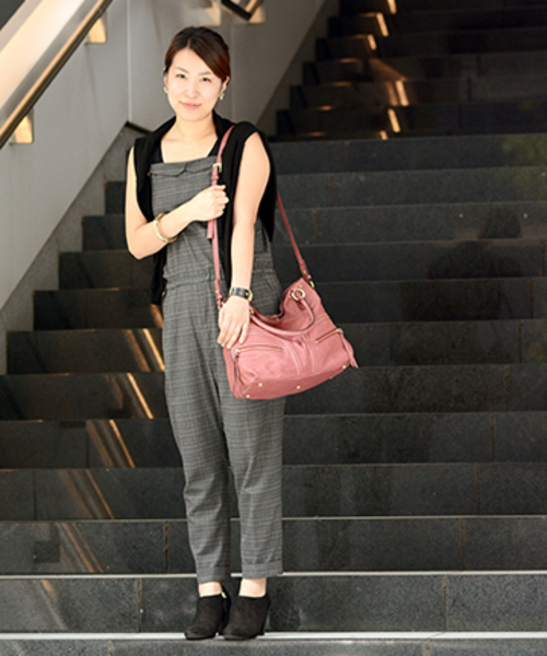 SAZABY(サザビー)の「レザ-バッグスLSE12888(トートバッグ・レディース・モカ/グリーン系その他/オレンジ/ネイビー/エンジ/ブルー系その他/レッド/ライトグレー/ブルー/ブラック/プラム/ミント/ピンク・FREE)」の22枚目の写真