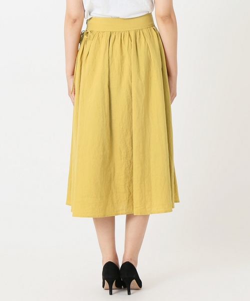 SLOBE IENA（スローブイエナ）の「カラーリネンタックギャザースカート◆（スカート・レディース・ネイビー/イエロー/グリーン/ラベンダー・40/38/36/S36/T38）」の14枚目の写真