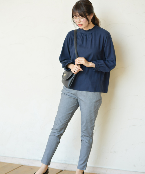 rps（アールピーエス）の「スタンドフリルネルブラウス（シャツ/ブラウス・レディース・ブラック/ネイビー/オフホワイト・M）」の6枚目の写真