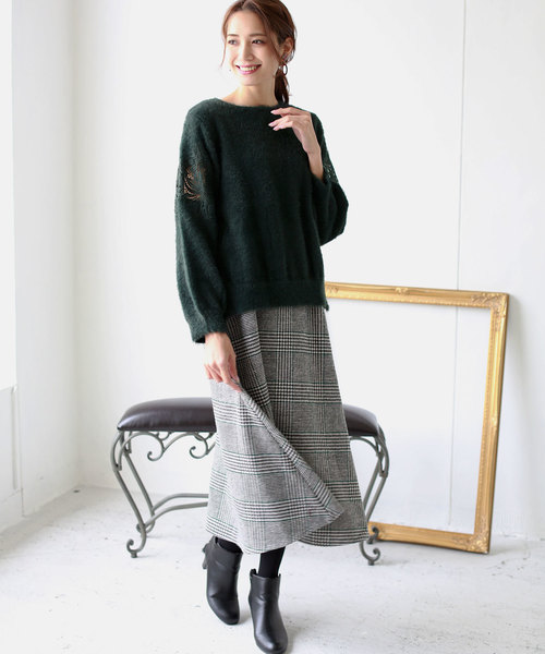 REAL CUBE(リアルキューブ)の「REAL CUBE ショルダーレースフェザーニット(ニット/セーター・レディース・ダークグリーン/パープル/カーキ/ネイビー/マスタード・38(M))」の13枚目の写真