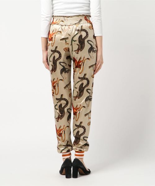 KAREN WALKER(カレンウォーカー)の「KAREN WALKER カレンウォーカー / アニマルプリント ジョガーパンツ(その他パンツ・レディース・ベージュ系その他・2)」の3枚目の写真