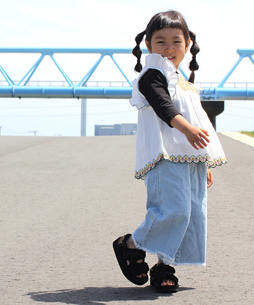 SHAKA(シャカ)の「2020年モデル【SHAKA / シャカ】CHILLOUT KIDS(サンダル・キッズ・ブラック/ブラック系その他/グレー/ダークブラウン/ネイビー/ライトベージュ/レオパード・10/11/12/13)」の21枚目の写真