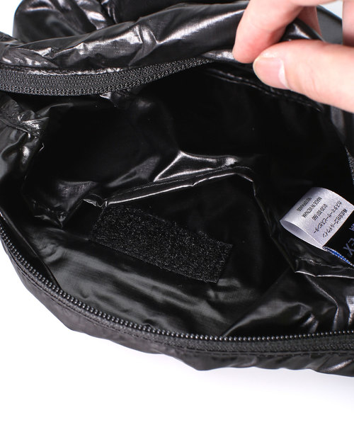 THE NORTH FACE(ザノースフェイス)の「THE NORTH FACE:Pertex Canister S(ショルダーバッグ・メンズ・ブラック/ホワイト/イエロー/レッド/ブルー・FREE)」の10枚目の写真