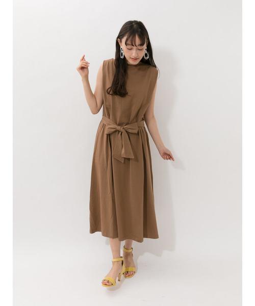 YECCA VECCA（イェッカヴェッカ）の「・ウエストリボンロング丈カットソーワンピース ●（ワンピース・レディース・ブラウン/サックスブルー/ブラック・FREE）」の9枚目の写真