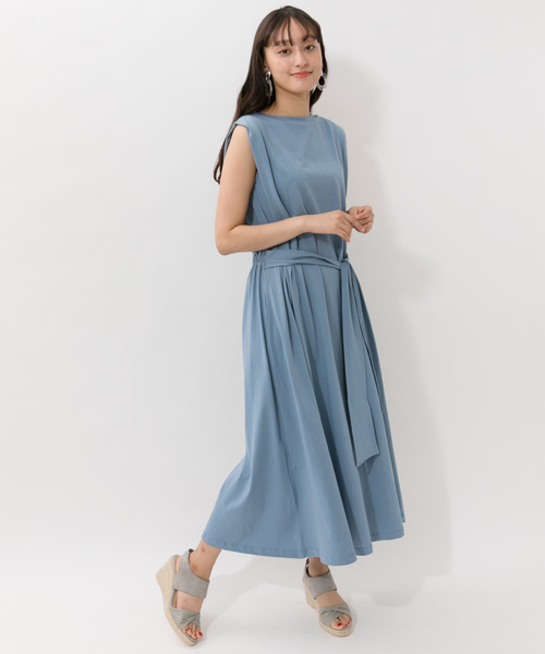 YECCA VECCA（イェッカヴェッカ）の「・ウエストリボンロング丈カットソーワンピース ●（ワンピース・レディース・ブラウン/サックスブルー/ブラック・FREE）」の3枚目の写真