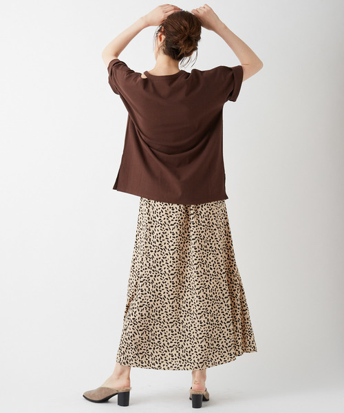 DISCOAT（ディスコート）の「綿テンセル肩開きプルオーバー（Tシャツ/カットソー・レディース・ブラック/ライトグレー/ブラウン/モスグリーン・FREE）」の12枚目の写真