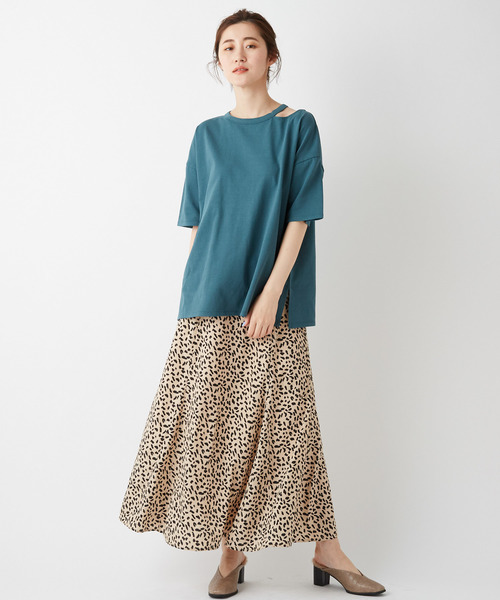 DISCOAT（ディスコート）の「綿テンセル肩開きプルオーバー（Tシャツ/カットソー・レディース・ブラック/ライトグレー/ブラウン/モスグリーン・FREE）」の16枚目の写真