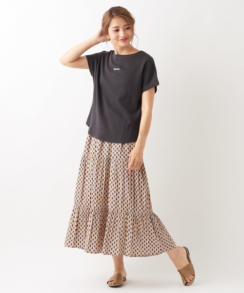 DISCOAT（ディスコート）の「ワッフルミニロゴ刺繍Tシャツ（Tシャツ/カットソー・レディース・チャコールグレー/ベージュ/アイボリー/ボルドー・FREE）」の11枚目の写真