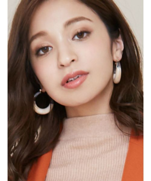 RESEXXY(リゼクシー)の「ハーフクリアピアス(ピアス(両耳用)・レディース・ブラック/ブラウン/ベージュ・FREE)」の18枚目の写真