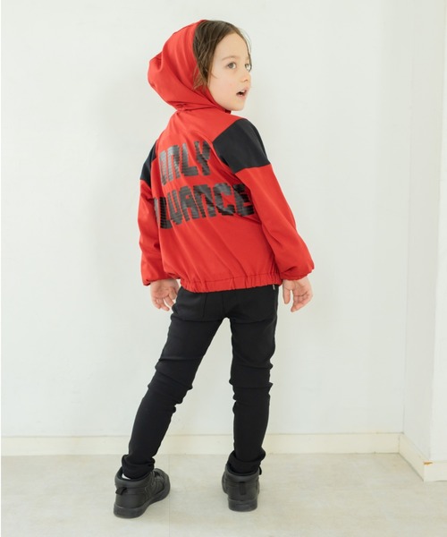 BRANSHES（ブランシェス）の「配色切り替えUVカットパーカー（パーカー・キッズ・ライトグレー/レッド・130cm/90cm/100cm/120cm/110cm/140cm/150cm）」の15枚目の写真