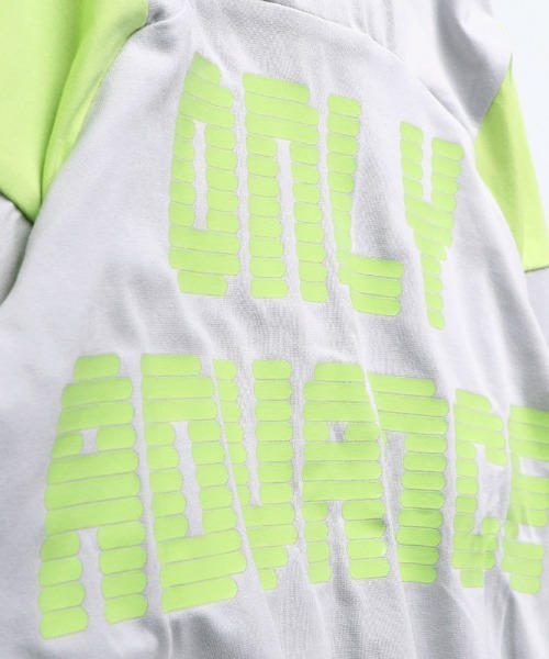 BRANSHES（ブランシェス）の「配色切り替えUVカットパーカー（パーカー・キッズ・ライトグレー/レッド・130cm/90cm/100cm/120cm/110cm/140cm/150cm）」の18枚目の写真