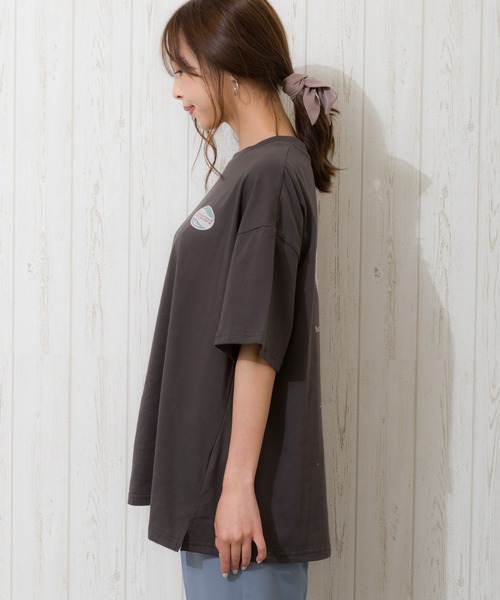 SpRay(スプレイ)の「オーバルロゴ BIG Tシャツ(Tシャツ/カットソー・レディース・オフホワイト/ブルー/アイボリー/ラベンダー/スミクロ・FREE)」の13枚目の写真