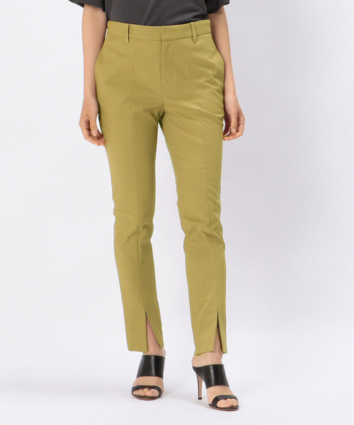 Tiara(ティアラ)の「フロントスリットフレアパンツ(その他パンツ・レディース・ブラック/ベージュ/キャメル・S/M/L)」の3枚目の写真