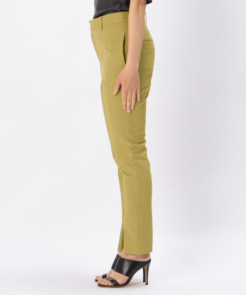 Tiara(ティアラ)の「フロントスリットフレアパンツ(その他パンツ・レディース・ブラック/ベージュ/キャメル・S/M/L)」の4枚目の写真