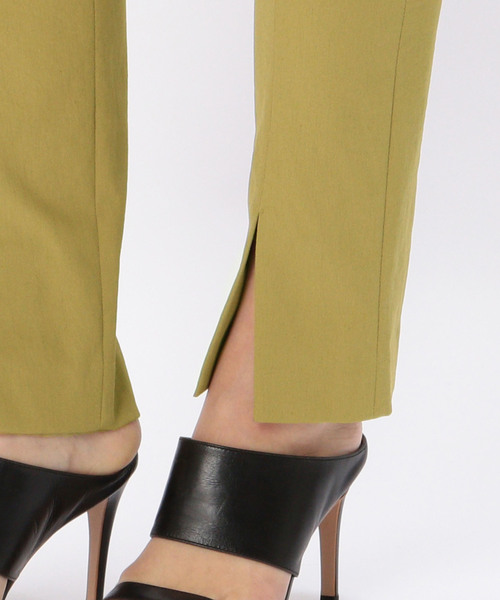 Tiara(ティアラ)の「フロントスリットフレアパンツ(その他パンツ・レディース・ブラック/ベージュ/キャメル・S/M/L)」の9枚目の写真