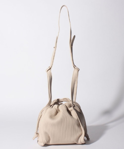 INTERPLANET（インタープラネット）の「プリーツBAG（ショルダーバッグ・レディース・ベージュ/ブラック・フリー）」の10枚目の写真