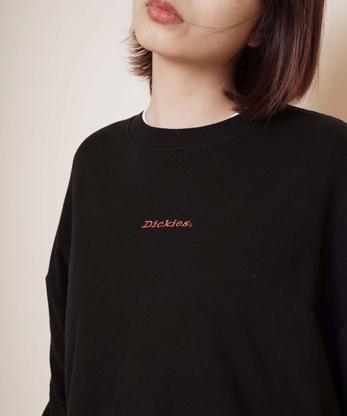 Dickies(ディッキーズ)の「【DICKIES/ディッキーズ】ワンポイントクルーネックチュニックスウェット/トレーナー サイドスリット ワンポイントロゴ刺繍(スウェット・レディース・ブラック/パープル/アイボリー・MEDIUM/LARGE)」の1枚目の写真