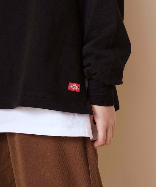 Dickies(ディッキーズ)の「【DICKIES/ディッキーズ】ワンポイントクルーネックチュニックスウェット/トレーナー サイドスリット ワンポイントロゴ刺繍(スウェット・レディース・ブラック/パープル/アイボリー・MEDIUM/LARGE)」の15枚目の写真