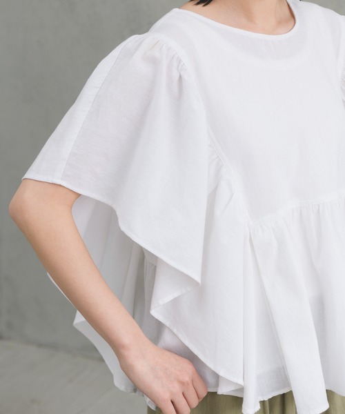 manana suerte(マニャーナスエルテ)の「コットンリネンフリルプルオーバー(シャツ/ブラウス・レディース・ホワイト/ブラック/ベージュ/ブルー・FREE)」の7枚目の写真