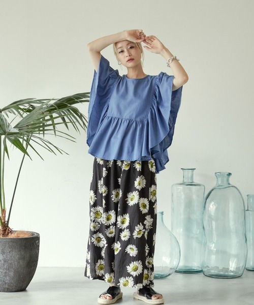 manana suerte(マニャーナスエルテ)の「コットンリネンフリルプルオーバー(シャツ/ブラウス・レディース・ホワイト/ブラック/ベージュ/ブルー・FREE)」の16枚目の写真