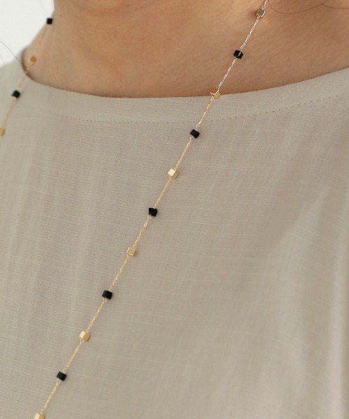 Bou Jeloud（ブージュルード）の「スクエアコンビネックレス（ネックレス・レディース・クリア/ブラック・ONE SIZE）」の4枚目の写真