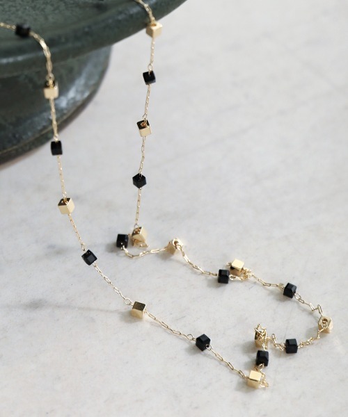 Bou Jeloud（ブージュルード）の「スクエアコンビネックレス（ネックレス・レディース・クリア/ブラック・ONE SIZE）」の6枚目の写真