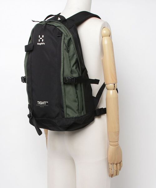 HAGLOFS（ホグロフス）の「タイト M（バックパック/リュック・メンズ・イエロー×ブラック/グリーン系その他/ベージュ×ブラック/ブラック・ONE SIZE）」の6枚目の写真