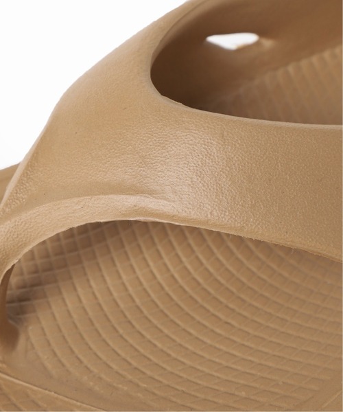 FRAMeWORK（フレームワーク）の「【OOFOS】OOriginal◆（サンダル・レディース・ベージュ/ブラック・23cm/25cm/24cm）」の8枚目の写真