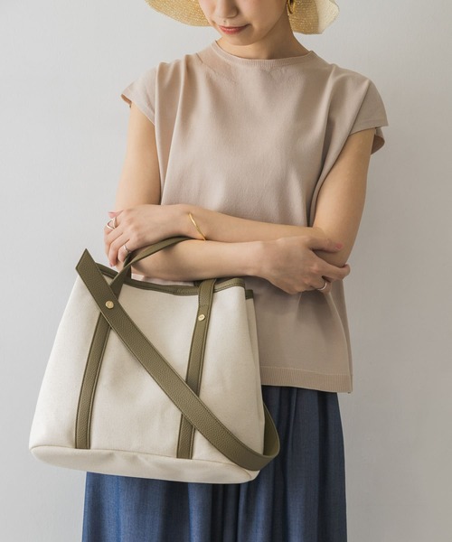 URBAN RESEARCH（アーバンリサーチ）の「2WAYキャンバストート（トートバッグ・レディース・ブラック/ベージュ/カーキ・-）」の3枚目の写真