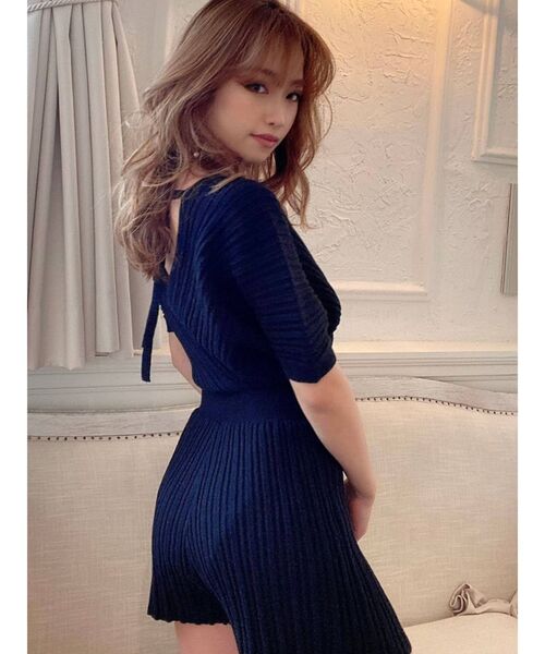 RESEXXY(リゼクシー)の「カシュクールニットショートコンビネゾン(つなぎ/オールインワン・レディース・ブラック/ベージュ/モカ・FREE)」の22枚目の写真