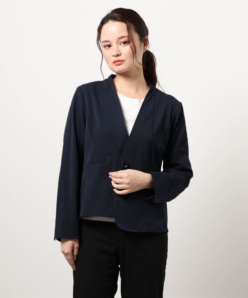 BELLUNA（ベルーナ）の「色あせにくいノーカラージャケット（ノーカラージャケット・レディース・ブラック/ネイビー・MEDIUM/LARGE/X-LARGE）」の3枚目の写真