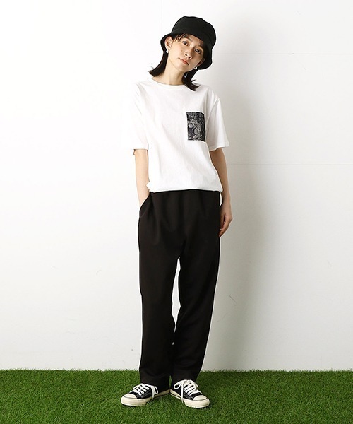 Purple&Yellow（パープルアンドイエロー）の「バンダナ柄胸ポケット　半袖Tシャツ（Tシャツ/カットソー・メンズ・ネイビー/アイボリー/ホワイト/ミント・LARGE/SMALL/MEDIUM/X-SMALL/X-LARGE）」の5枚目の写真